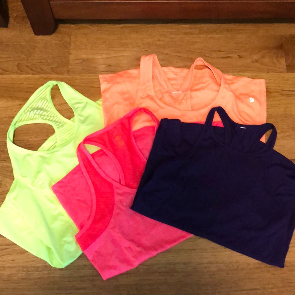 Workout tops